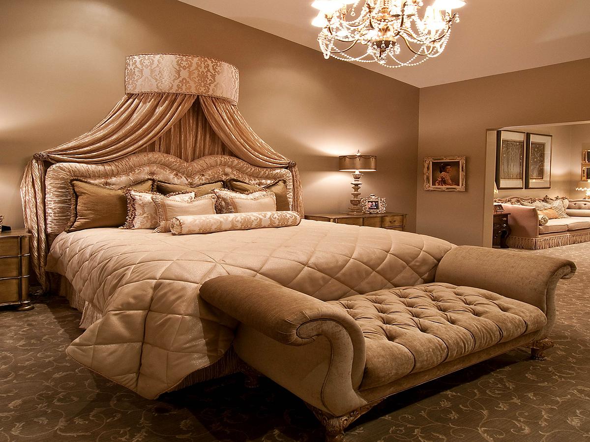 Glamorous Bedroom Design